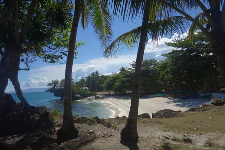 1Peace Beach Resort Anda  Exteriör bild